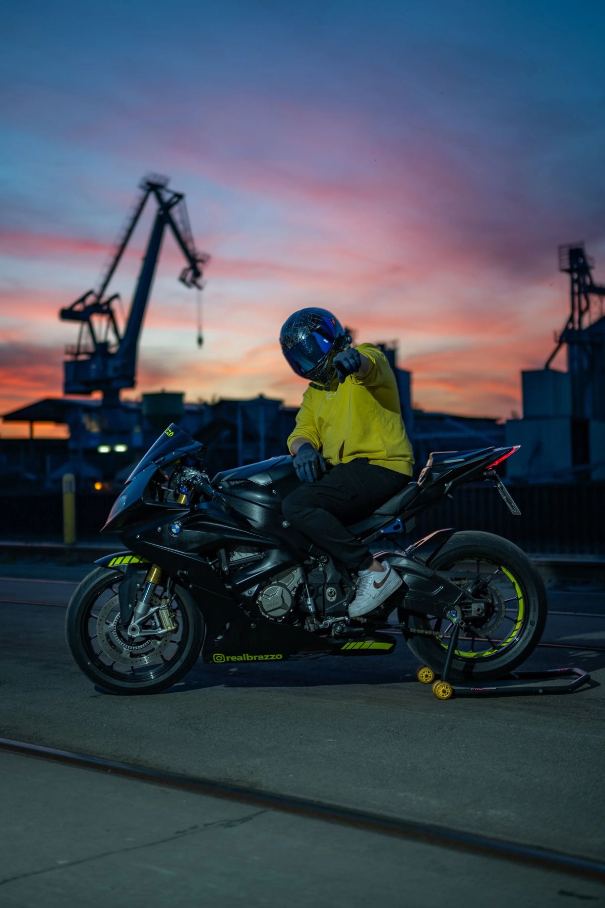 BMW RR, Bild 16 von 16